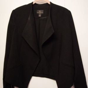 Black modern Blazer